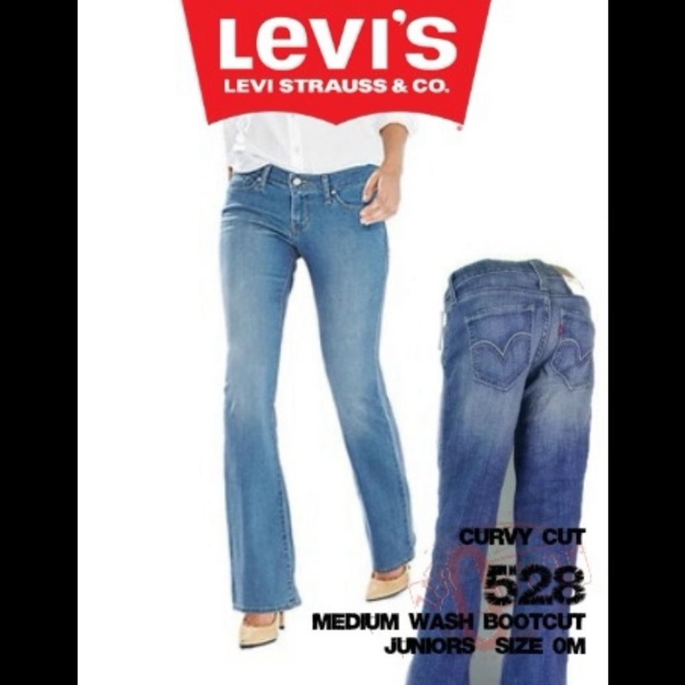 Levi’s curvy cut 528 jeans